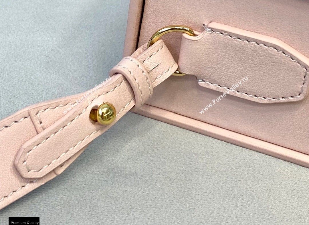 Fendi Leather Stiff Vertical Box Bag Pale Pink 2020 (chaoliu-20120839)