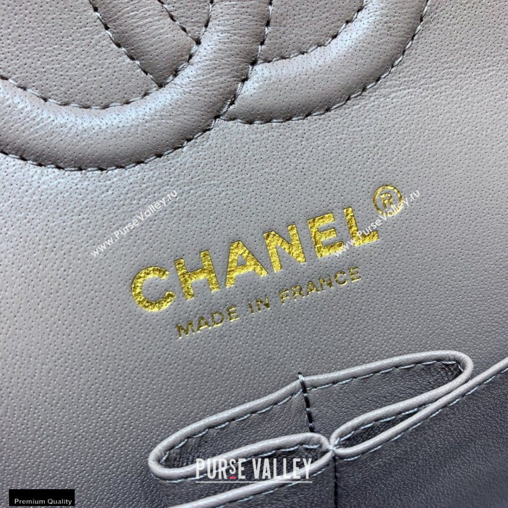 Chanel Original Quality Classic Flap Bag A01113 in Sheepskin Pale Gray with Gold Hardware (shunyang-20120923)