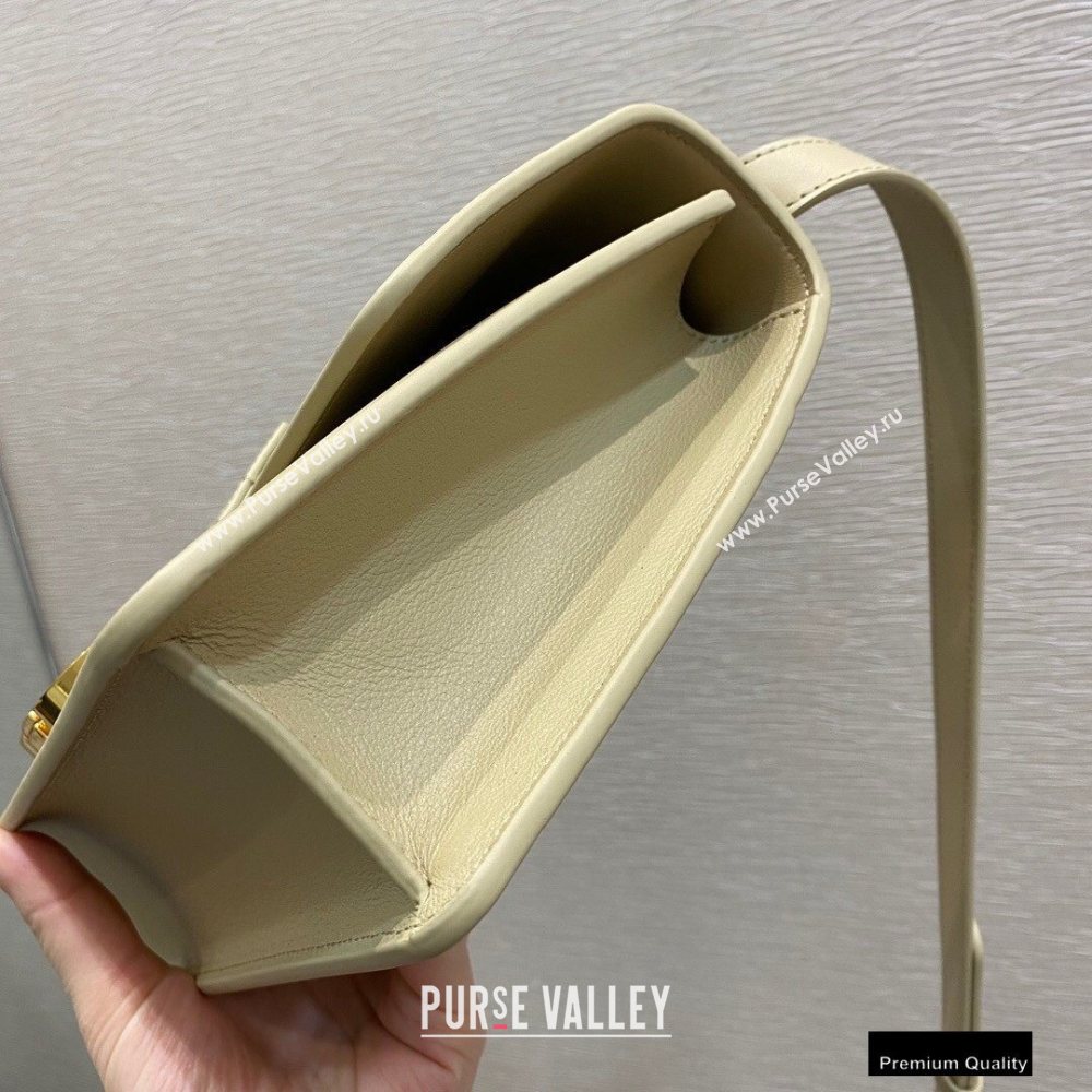 Dior 30 Montaigne Flap Bag in Box Calfskin Beige 2020 (vivi-20121510)