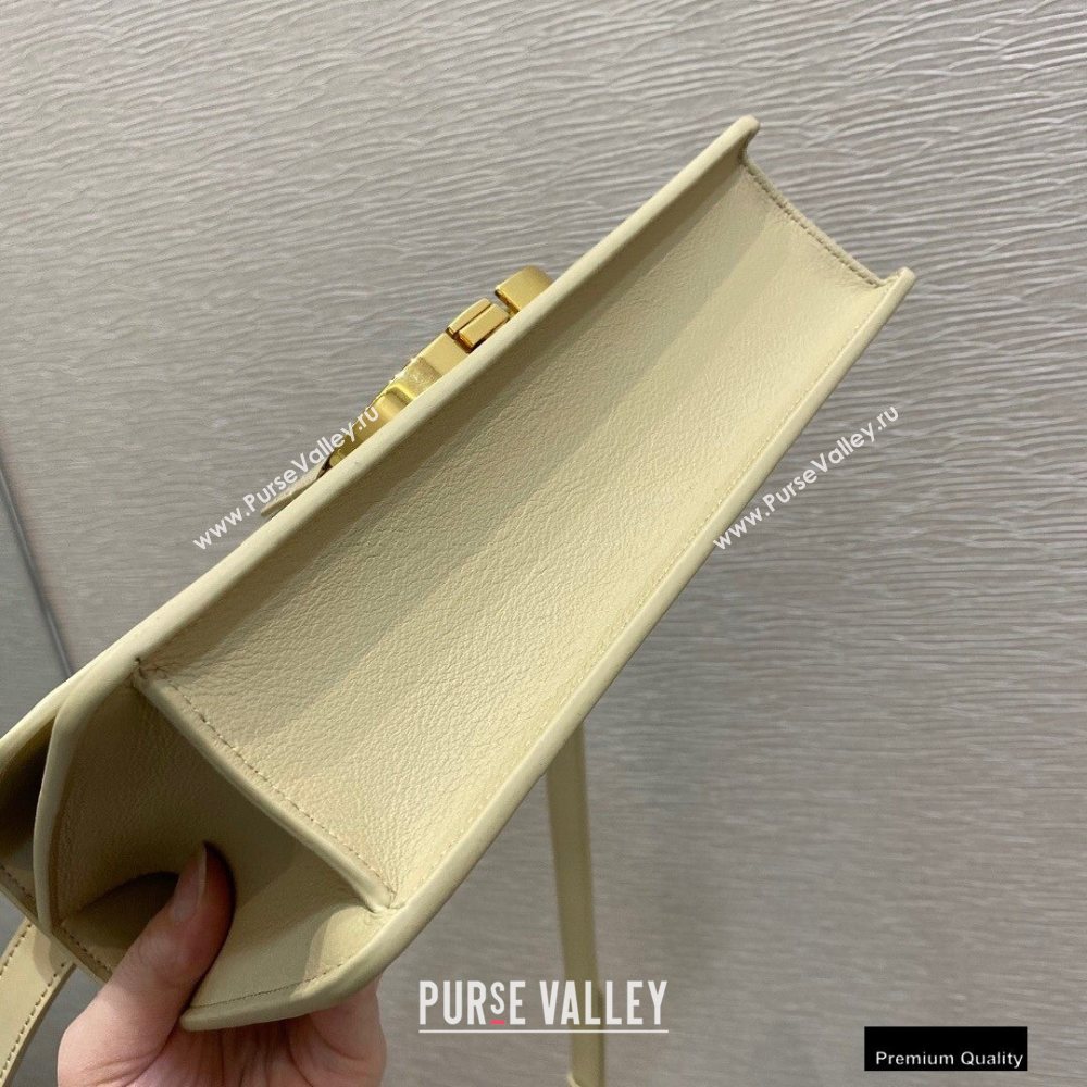 Dior 30 Montaigne Flap Bag in Box Calfskin Beige 2020 (vivi-20121510)