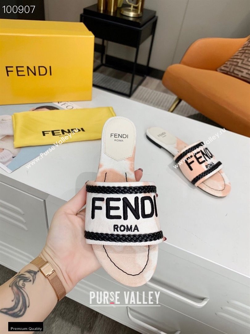 Fendi Canvas Signature Slides 01 2021 (modeng-21030437)