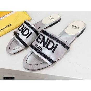 Fendi Canvas Signature Slides 03 2021 (modeng-21030439)