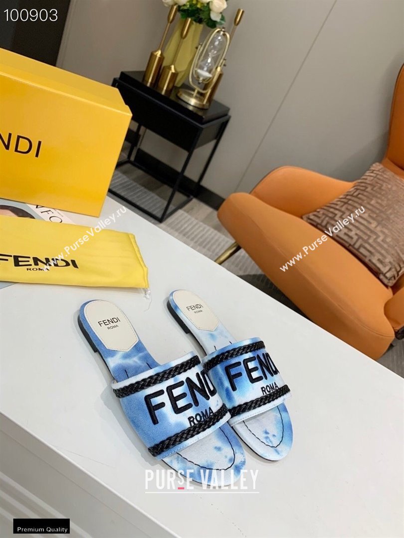 Fendi Canvas Signature Slides 02 2021 (modeng-21030438)