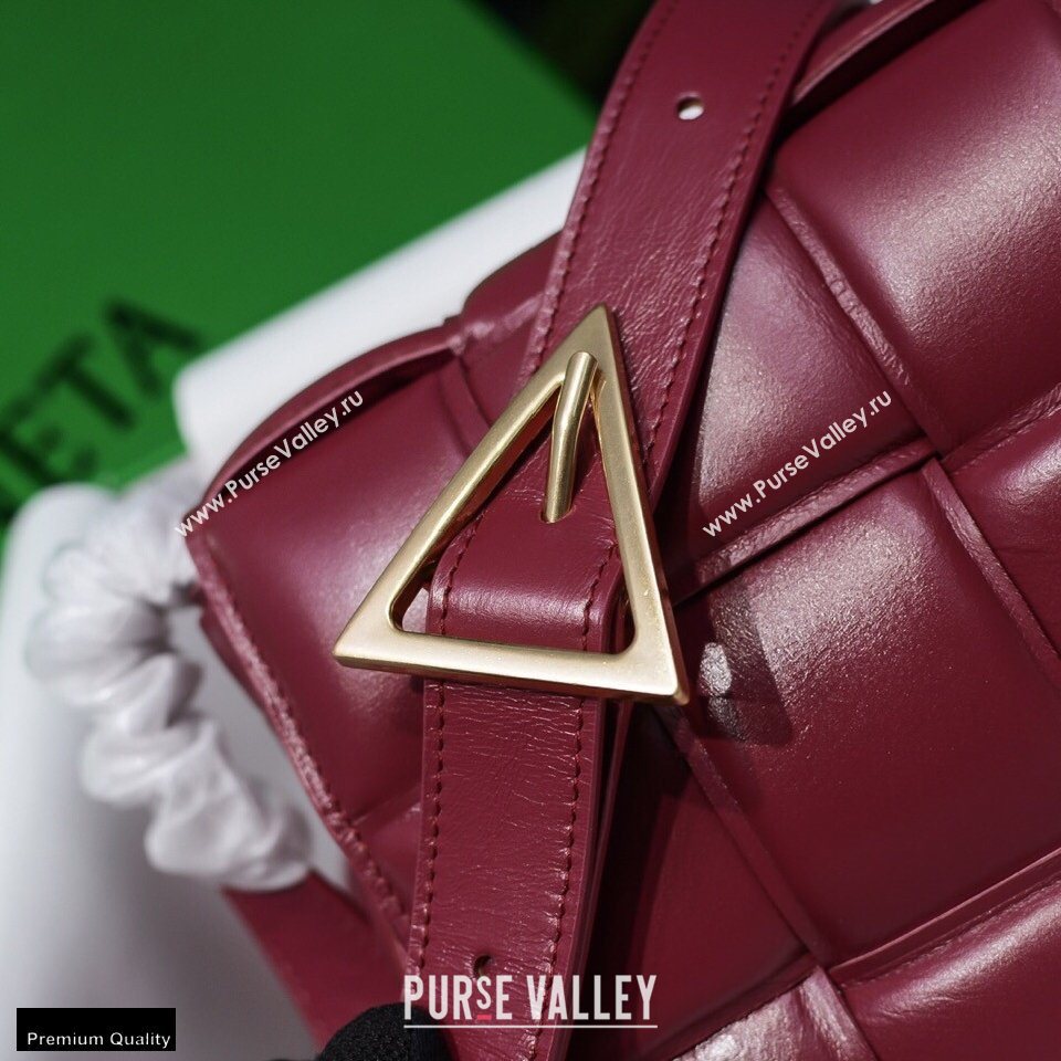 Bottega Veneta Nappa Padded Cassette Crossbody Bag Burgundy 01 (misu-20121809)