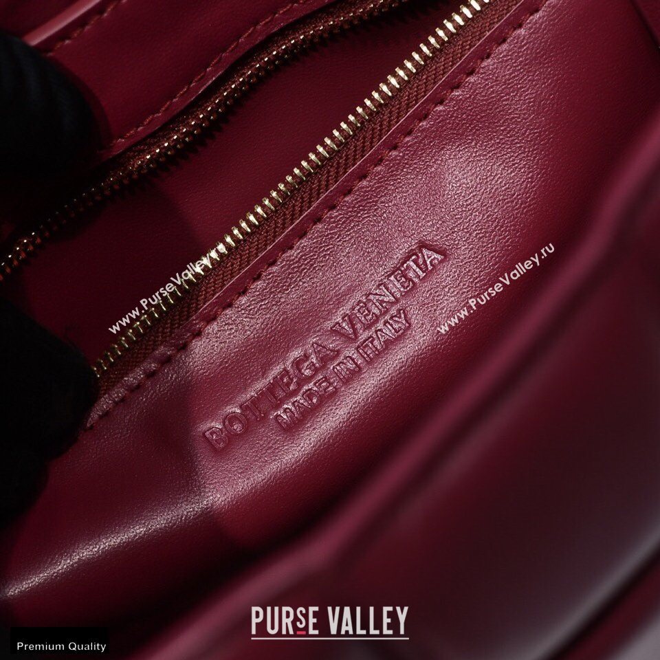 Bottega Veneta Nappa Padded Cassette Crossbody Bag Burgundy 01 (misu-20121809)