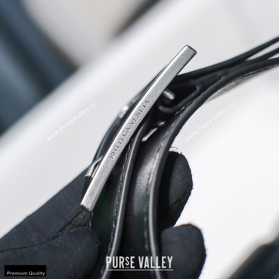 Bottega Veneta Nappa Padded Cassette Crossbody Bag Black/Silver (misu-20121822)