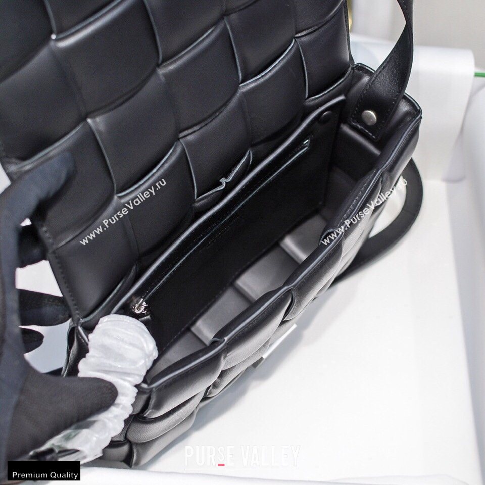 Bottega Veneta Nappa Padded Cassette Crossbody Bag Black/Silver (misu-20121822)