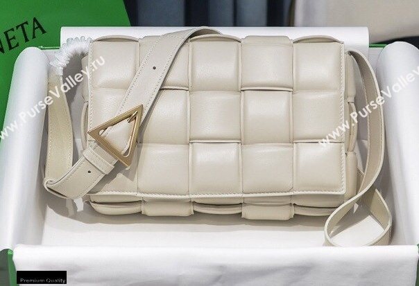Bottega Veneta Nappa Padded Cassette Crossbody Bag Creamy (misu-20121807)