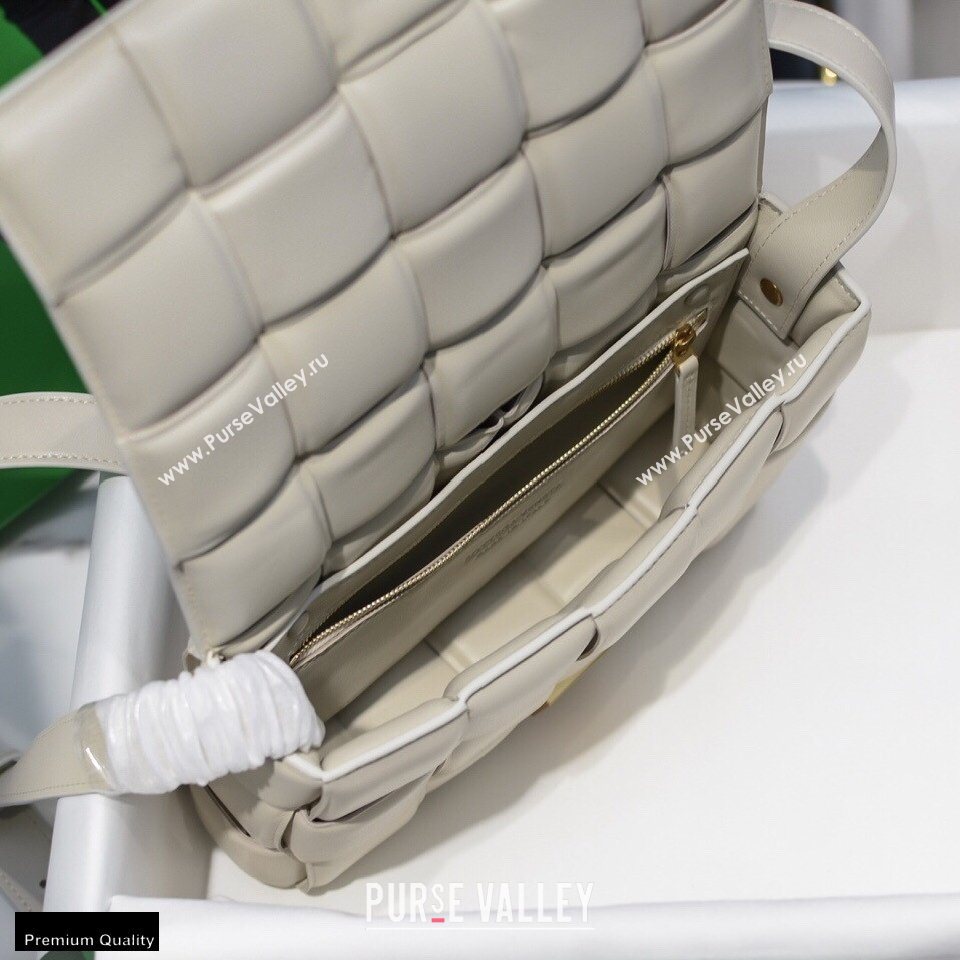 Bottega Veneta Nappa Padded Cassette Crossbody Bag Creamy (misu-20121807)