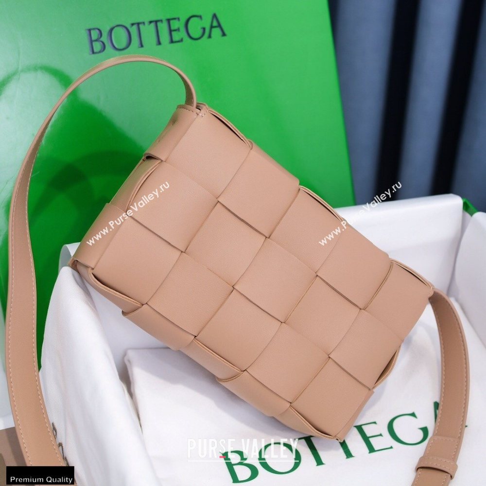 Bottega Veneta Nappa Cassette Crossbody Bag Nude (misu-20121845)