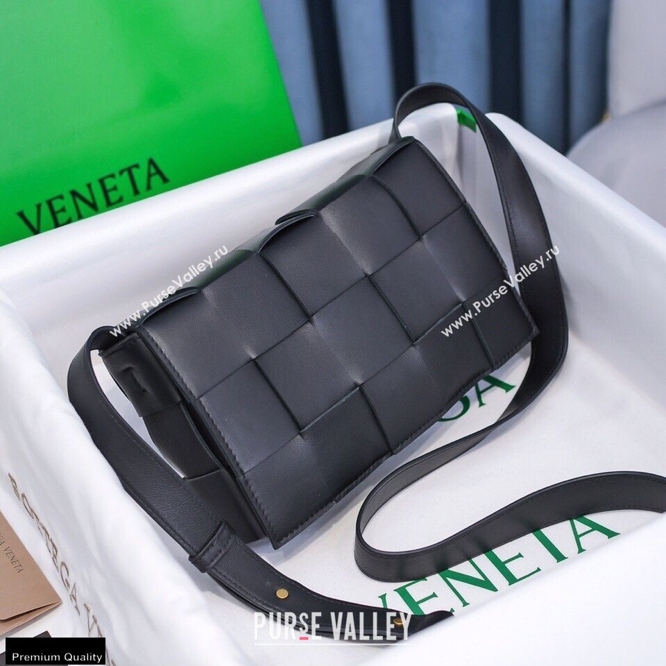 Bottega Veneta Nappa Cassette Crossbody Bag Black/Gold (misu-20121857)