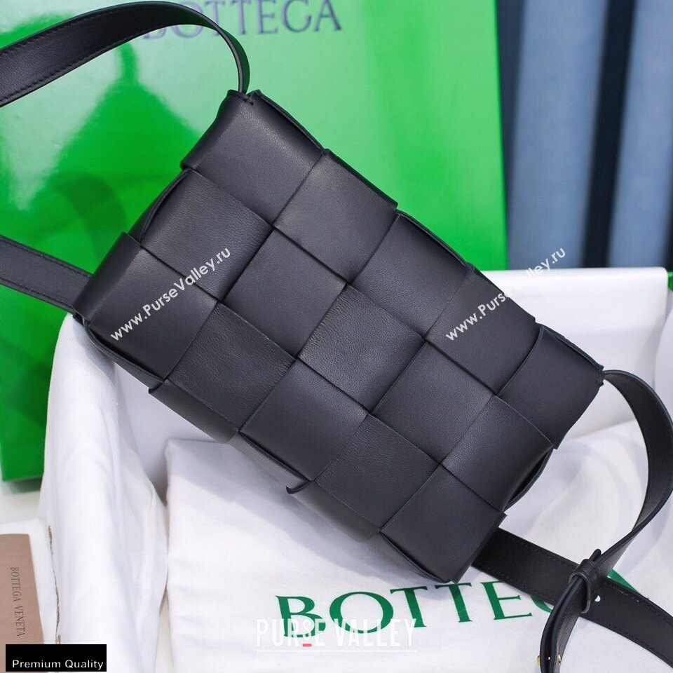 Bottega Veneta Nappa Cassette Crossbody Bag Black/Gold (misu-20121857)