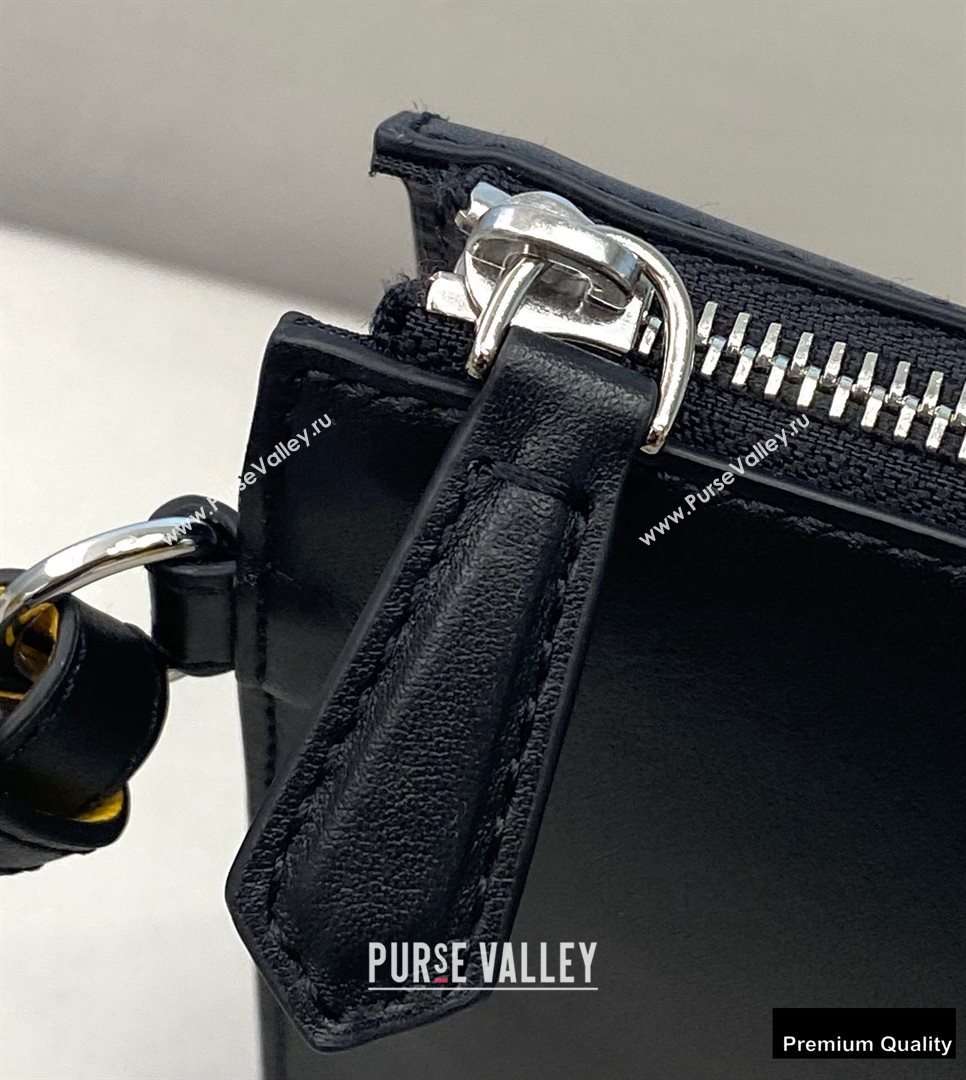 Fendi Leather Flat Pouch Clutch Bag Black 2021 (chaoliu-20122606)