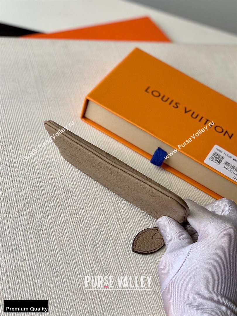 Louis Vuitton Mahina Leather Key Pouch Galet (kiki-20123149)