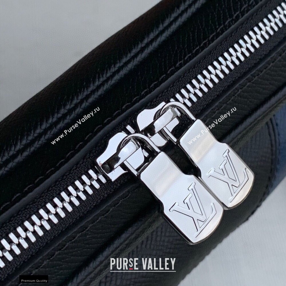 Louis Vuitton Taiga Leather Outdoor Messenger Bag M30703 (kiki-20123128)