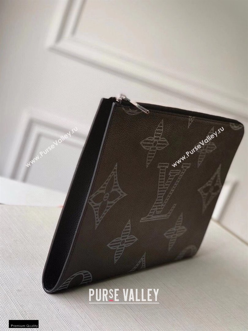 Louis Vuitton Taurillon Shadow Leather Pochette Jour GM Bag M80044 2021 (kiki-20123114)