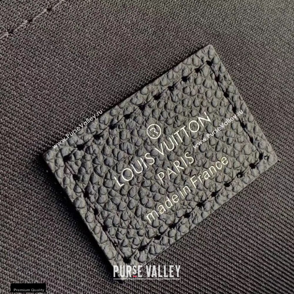 Louis Vuitton Taurillon Shadow Leather Pochette Jour GM Bag M80044 2021 (kiki-20123114)