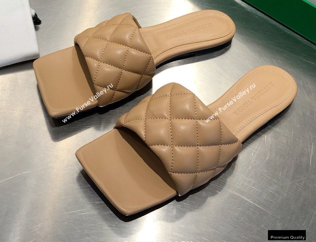 Bottega Veneta Square Sole Quilted Padded Flat Slides Sandals Beige 2021 (modeng-21010434)