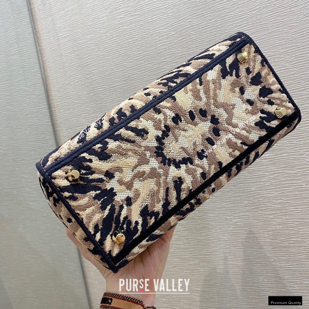 Lady Dior Medium D-Lite Bag in Multicolor Tie Embroidery 2021 (vivi-21010706)