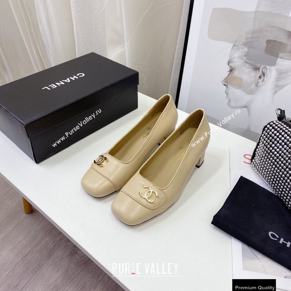 Chanel Heel 5cm CC Logo Pumps Beige Runway 2021 (modeng-21010711)