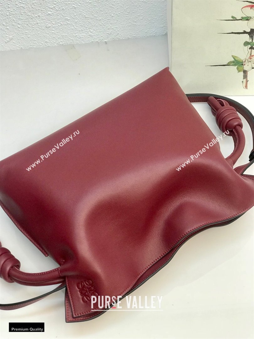 Loewe Medium Flamenco Clutch Bag in Nappa Calfskin Burgundy (yongsheng-21011303)