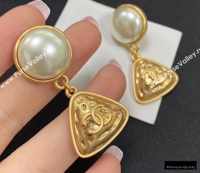 Chanel Earrings 66 2021 (YF-21011466)