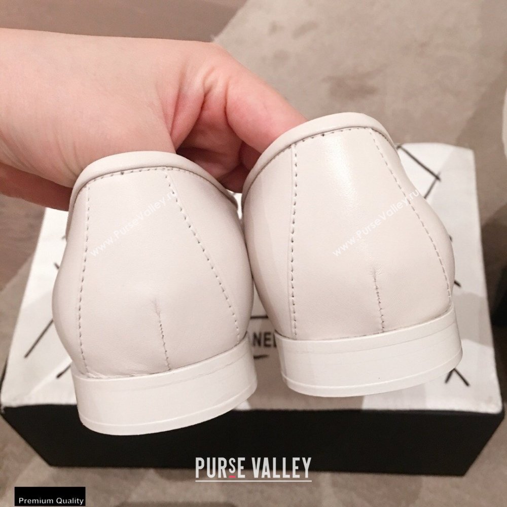 Chanel CC Logo and Chain Loafers White 2021 (kaola-21011619)