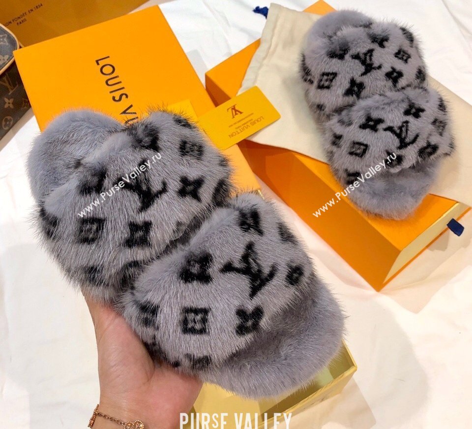 Louis Vuitton Mink Fur Bom Dia Flat Mules Gray 2021 (modeng-21012002)