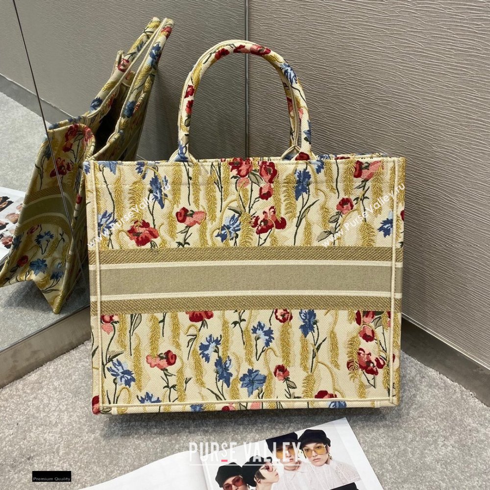 Dior Book Tote Bag in Beige Multicolor Hibiscus Metallic Thread Embroidery 2021 (vivi-2112302)