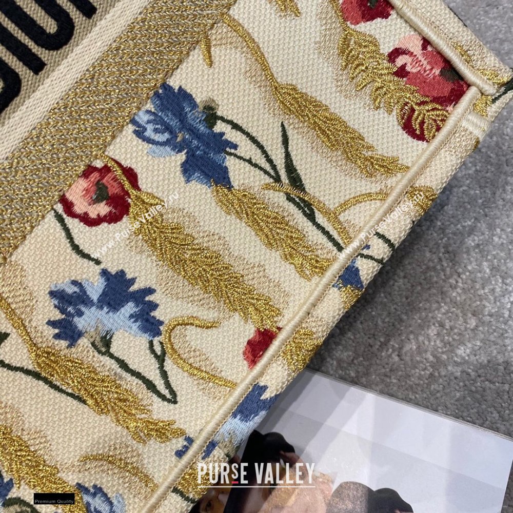 Dior Small Book Tote Bag in Beige Multicolor Hibiscus Metallic Thread Embroidery 2021 (vivi-2112303)