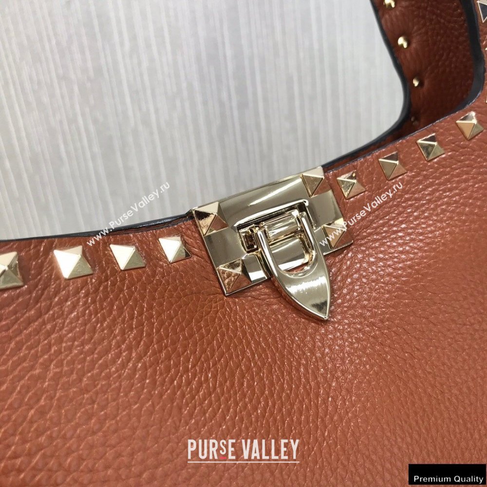 Valentino Small Rockstud Grainy Calfskin Hobo Bag Brown 2021 (liankafo-21012910)