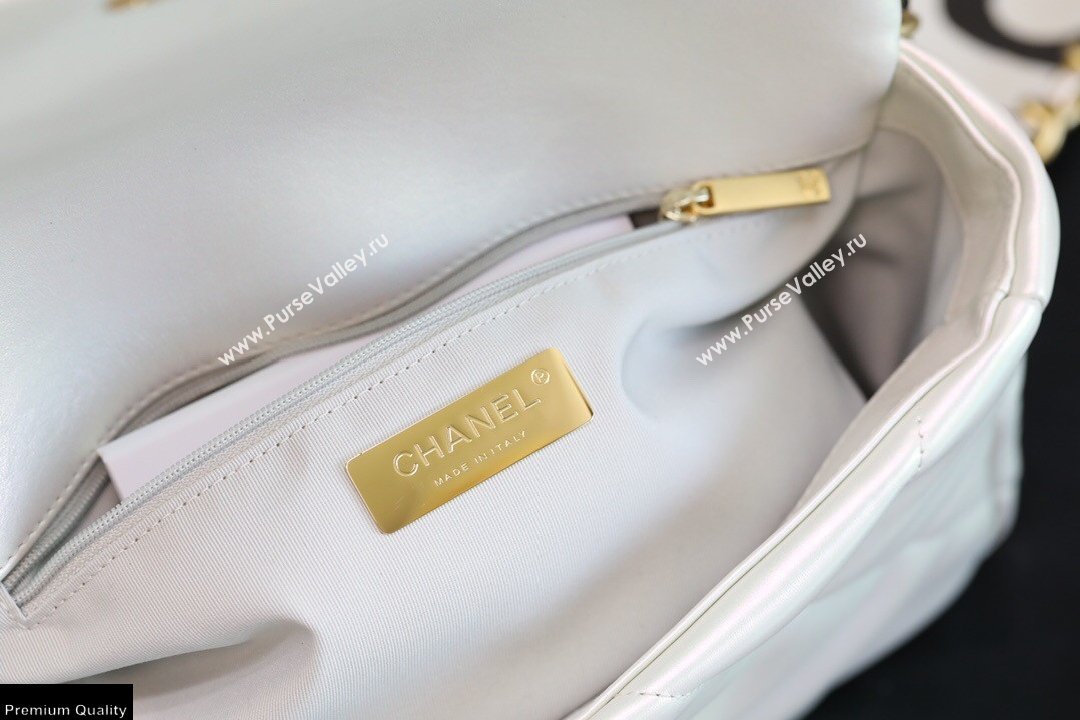 Chanel 19 Small Flap Bag AS1160 Iridescent Calfskin White 2021 (jiyuan-21022024)