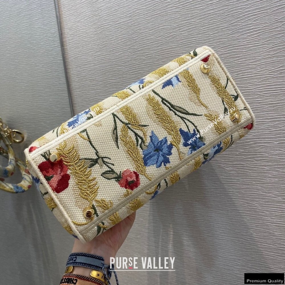 Lady Dior Medium Bag in Beige Multicolor Hibiscus Metallic Thread Embroidery 2021 (vivi-21022002)