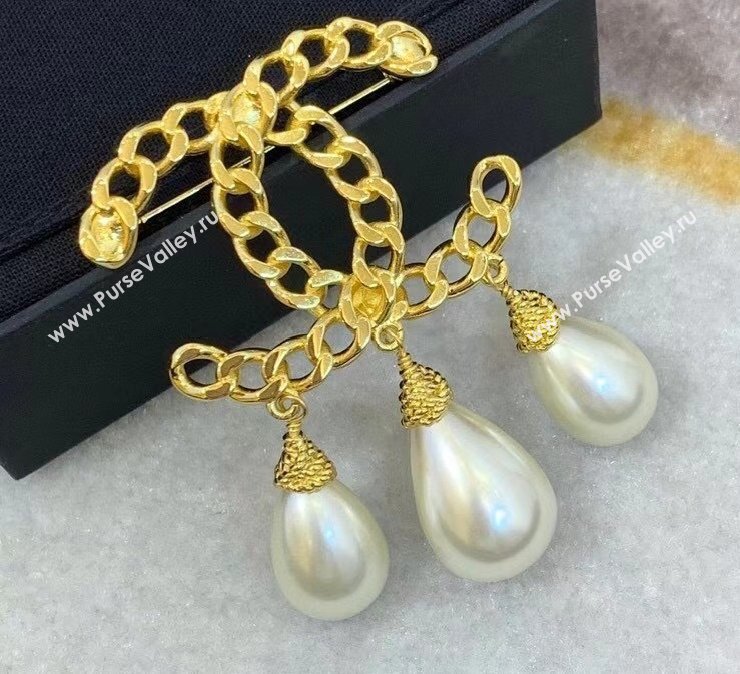 Chanel Brooch 38 2021 (YF-21030464)