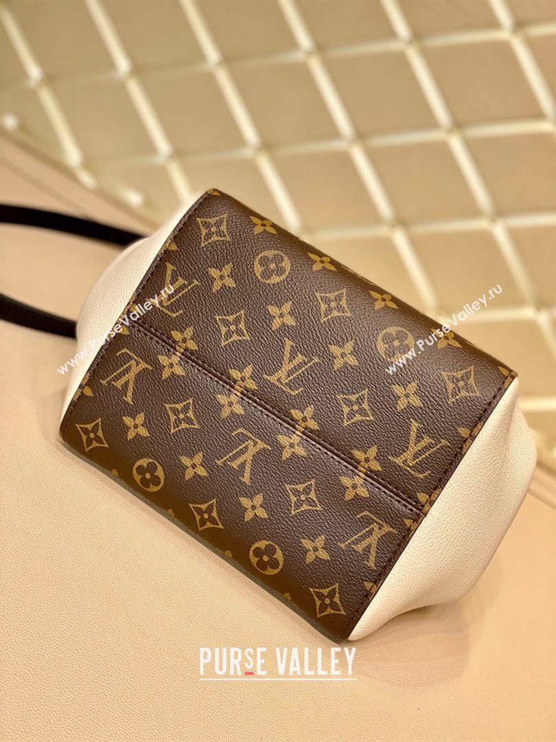 louis vuitton Monogram canvas Fold Tote PM m45388 white (kiki-8520)