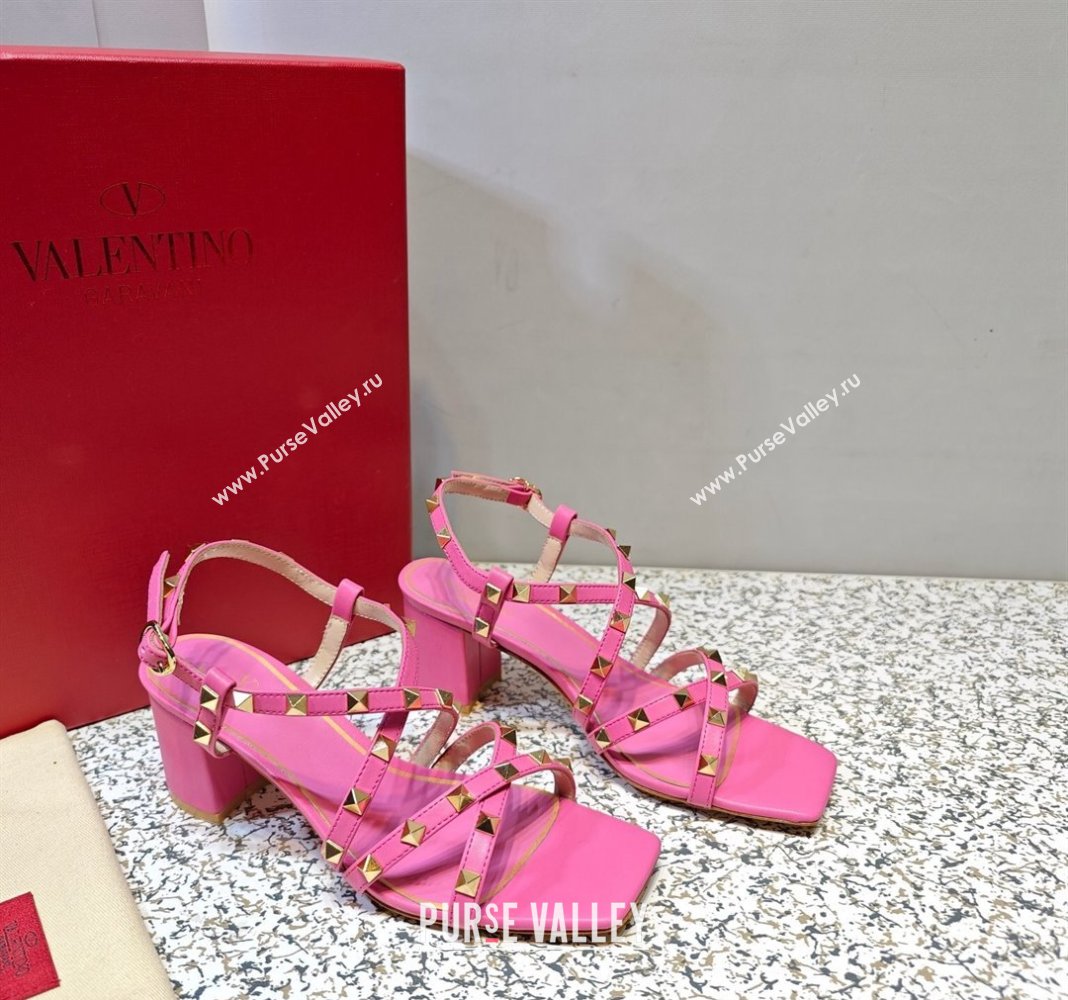 Valentino Heel 6cm Rockstud sandals with straps in calfskin leather Pink (hongyang-23101262)