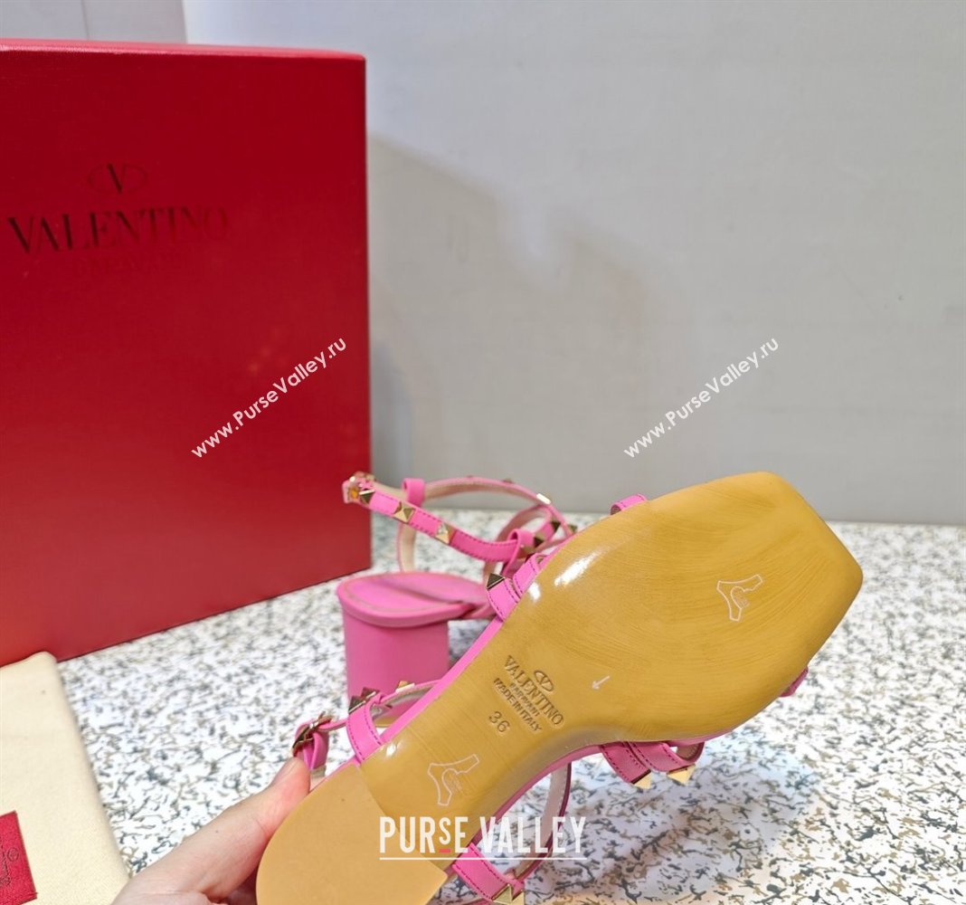 Valentino Heel 6cm Rockstud sandals with straps in calfskin leather Pink (hongyang-23101262)