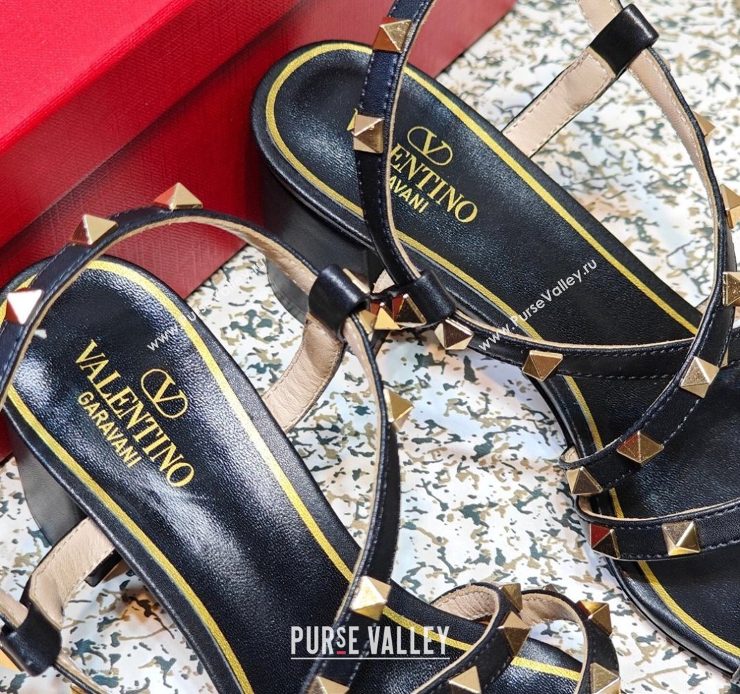 Valentino Heel 6cm Rockstud sandals with straps in calfskin leather Black (hongyang-23101260)