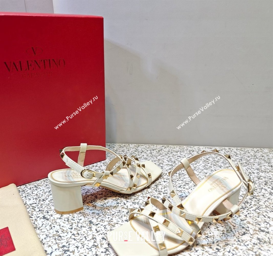 Valentino Heel 6cm Rockstud sandals with straps in calfskin leather White (hongyang-23101261)