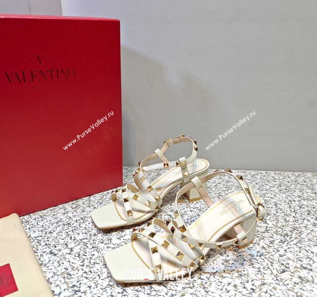 Valentino Heel 6cm Rockstud sandals with straps in calfskin leather White (hongyang-23101261)