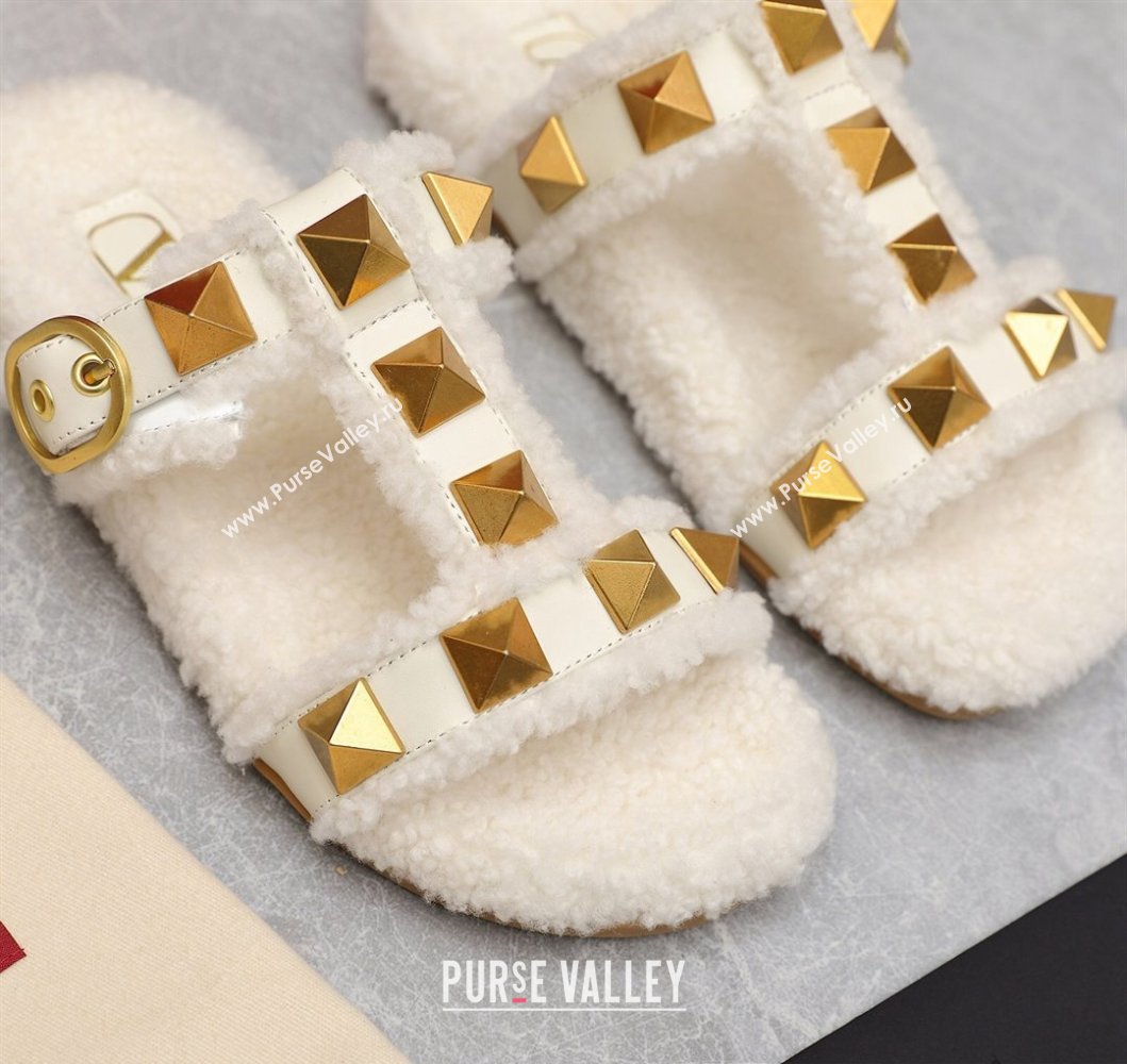 Valentino Shearling Roman Stud Slides Sandals White (hongyang-23101202)