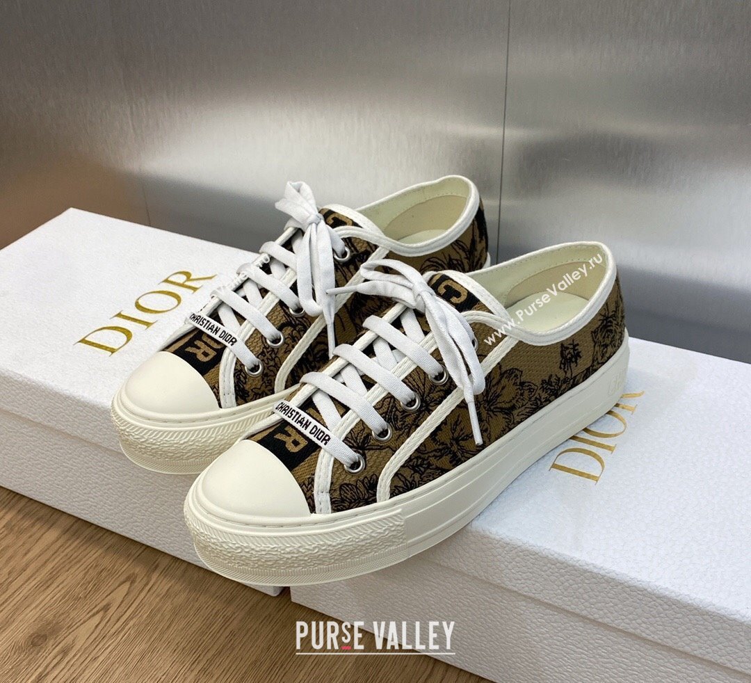 DIOR WalknDior Low Top Sneakers in Beige and Black Embroidered Cotton with Toile de Jouy Voyage Motif 2023 (jincheng-23092511)