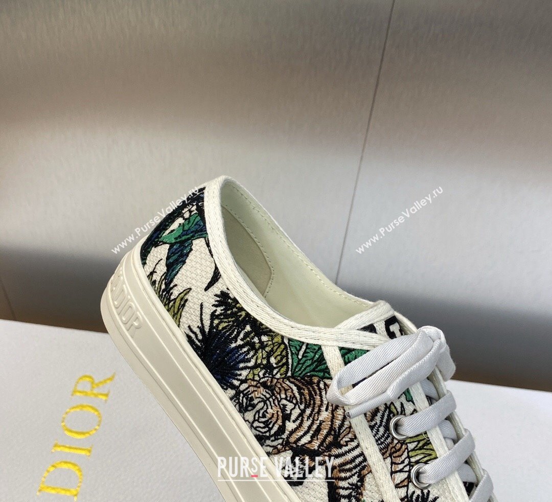 DIOR WalknDior Low Top Sneakers in White Multicolor Embroidered Cotton with Étoile de Voyage Motif 2023 (jincheng-23092513)