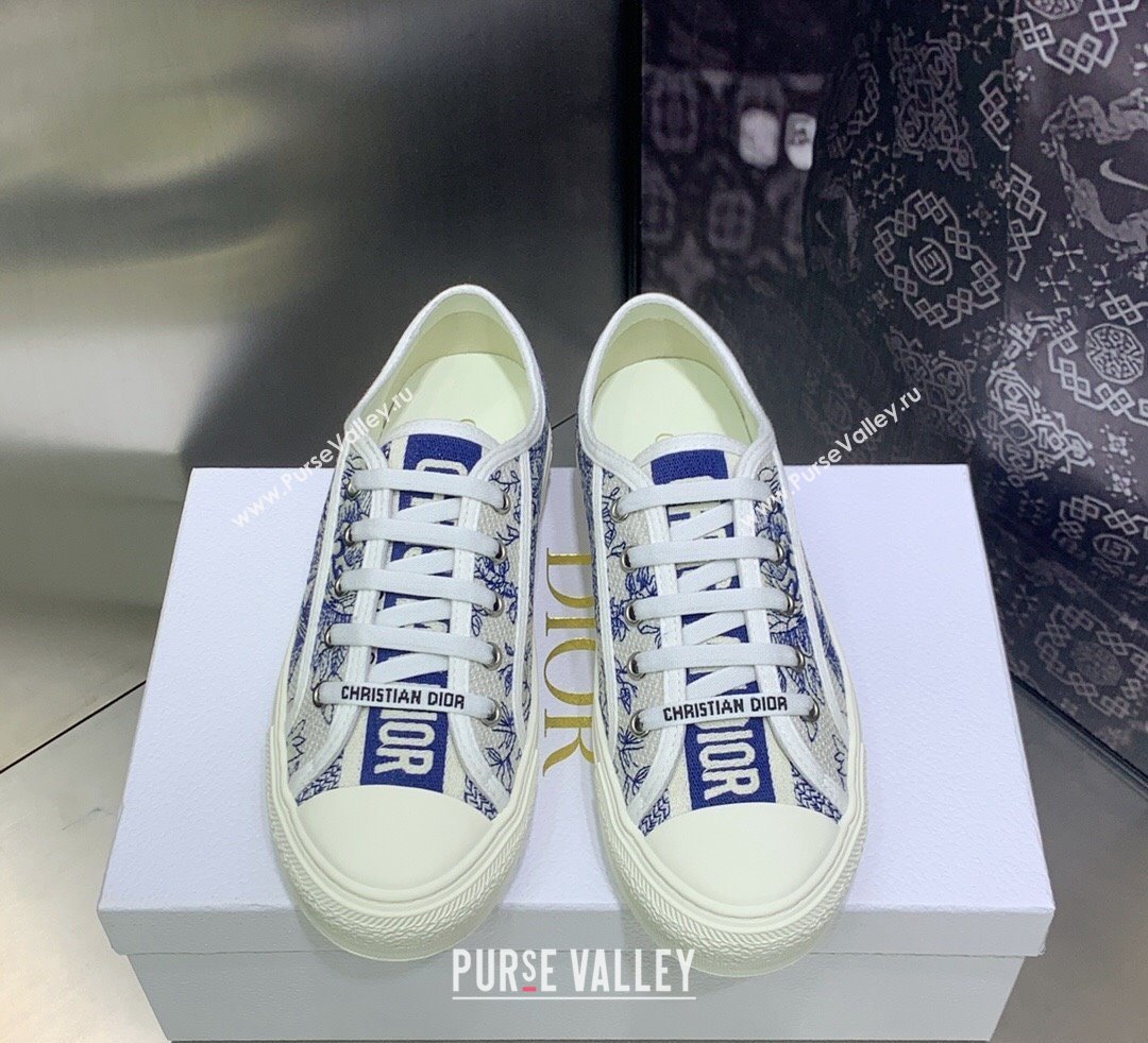 DIOR WalknDior Low Top Sneakers in White and Blue Cotton Embroidered 2023 (jincheng-23092522)