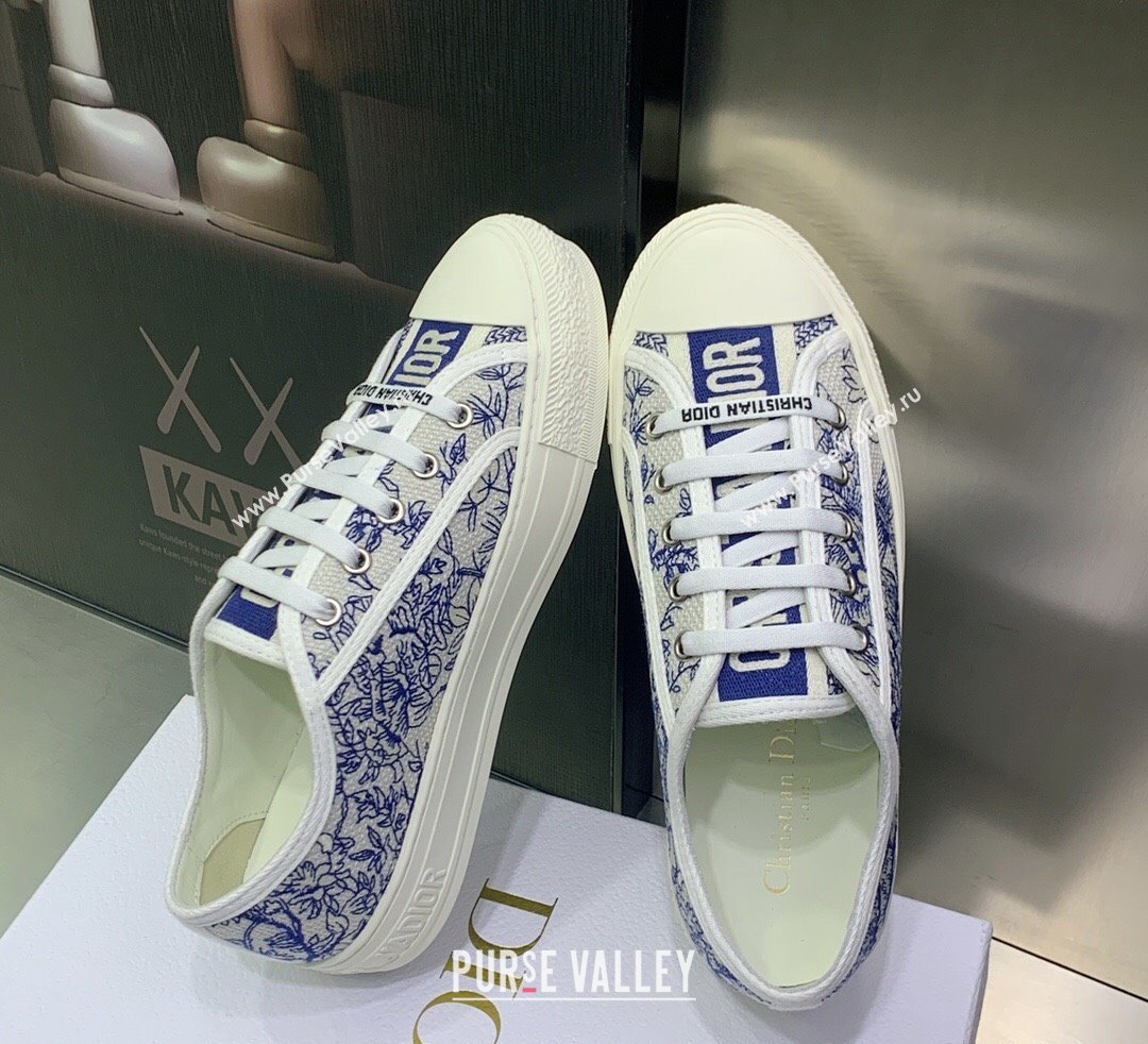 DIOR WalknDior Low Top Sneakers in White and Blue Cotton Embroidered 2023 (jincheng-23092522)
