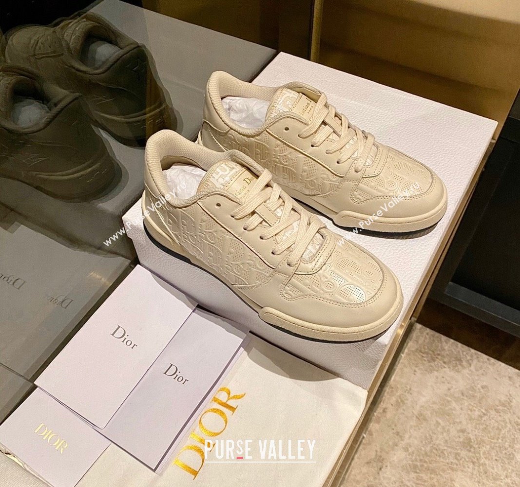 DIOR One Sneakers in Oblique Perforated Calfskin 02 2023 (modeng-23092314)