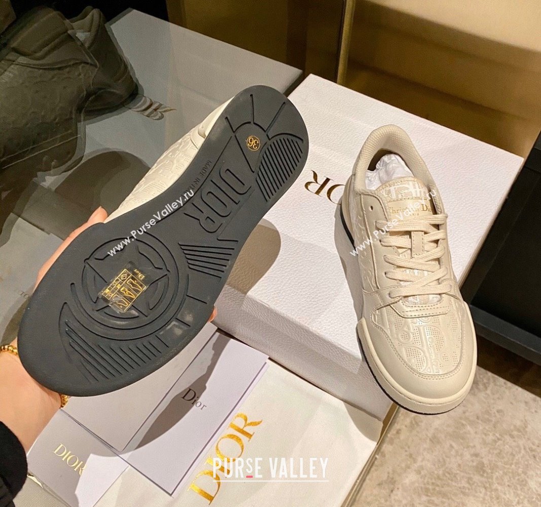 DIOR One Sneakers in Oblique Perforated Calfskin 02 2023 (modeng-23092314)