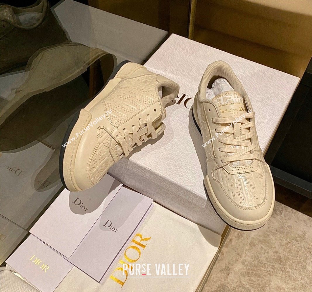 DIOR One Sneakers in Oblique Perforated Calfskin 02 2023 (modeng-23092314)
