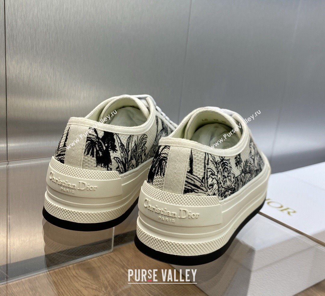 DIOR WalknDior Platform Low Top Sneakers in White and Black Embroidered Cotton with Toile de Jouy Voyage Motif 2023 (modeng-2309