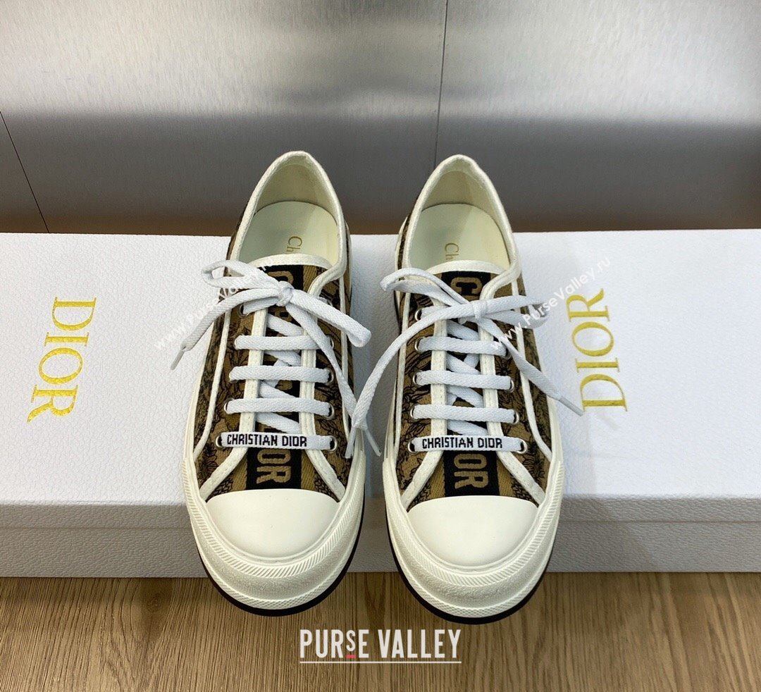 DIOR WalknDior Platform Low Top Sneakers in Beige and Black Embroidered Cotton with Toile de Jouy Voyage Motif 2023 (modeng-2309